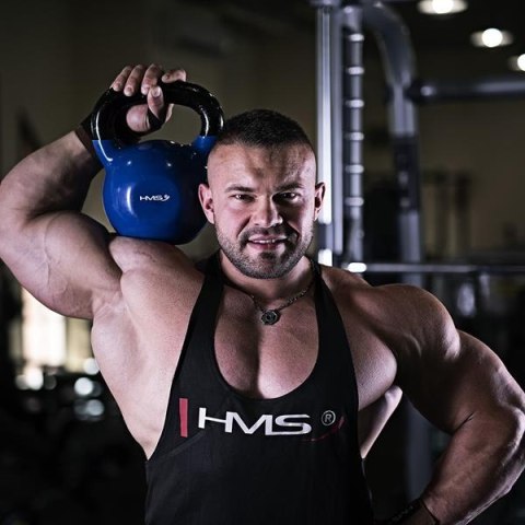 KNV06 BLUE KETTLEBELL ŻELIWNY POKRYTY WINYLEM HMS KNV06 BLUE KETTLEBELL ŻELIWNY POKRYTY WINYLEM HMS