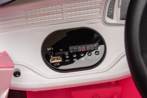 ORYGINALNE AUDI Q8 W NAJLEPSZEJ OPCJI, MIĘKKIE KOŁA, MIĘKKIE SIEDZENIE/JJ2066 ORYGINALNE AUDI Q8 W NAJLEPSZEJ OPCJI, MIĘKKIE KOŁA, MIĘKKIE SIEDZENIE/JJ2066