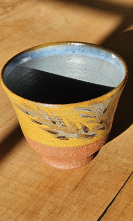 Kubek ceramiczny – rękodzieło