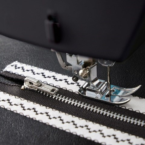 Maszyna do szycia Singer 4432 Black