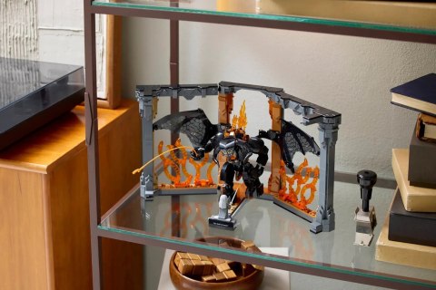 LEGO Icons 10367 Władca pierścieni: Book nook z Balrogiem LEGO Icons 10367 Władca pierścieni: Book nook z Balrogiem