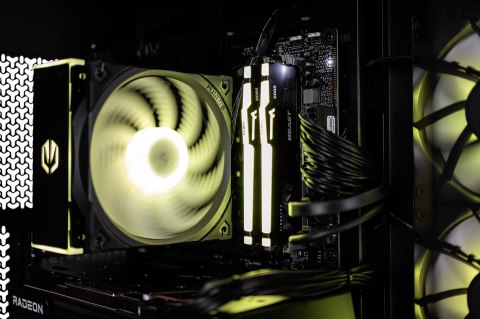 Actina iCUE 8700F/32GB/1TB/RTX5070Ti/850W