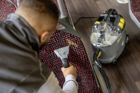 Odkurzacz piorący KARCHER Puzzi 8/1 (1.100-240.0) (WYPRZEDAŻ)
