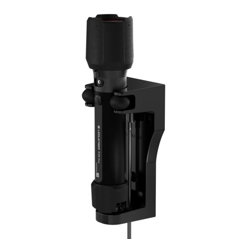 Latarka Ledlenser P7R Pro