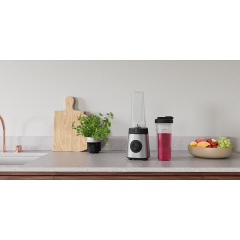 Blender kielichowy ELECTROLUX E4CB1-6ST
