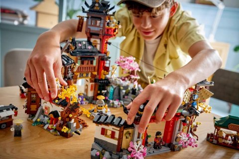 Lego 71861 Ninjago - The Old Town